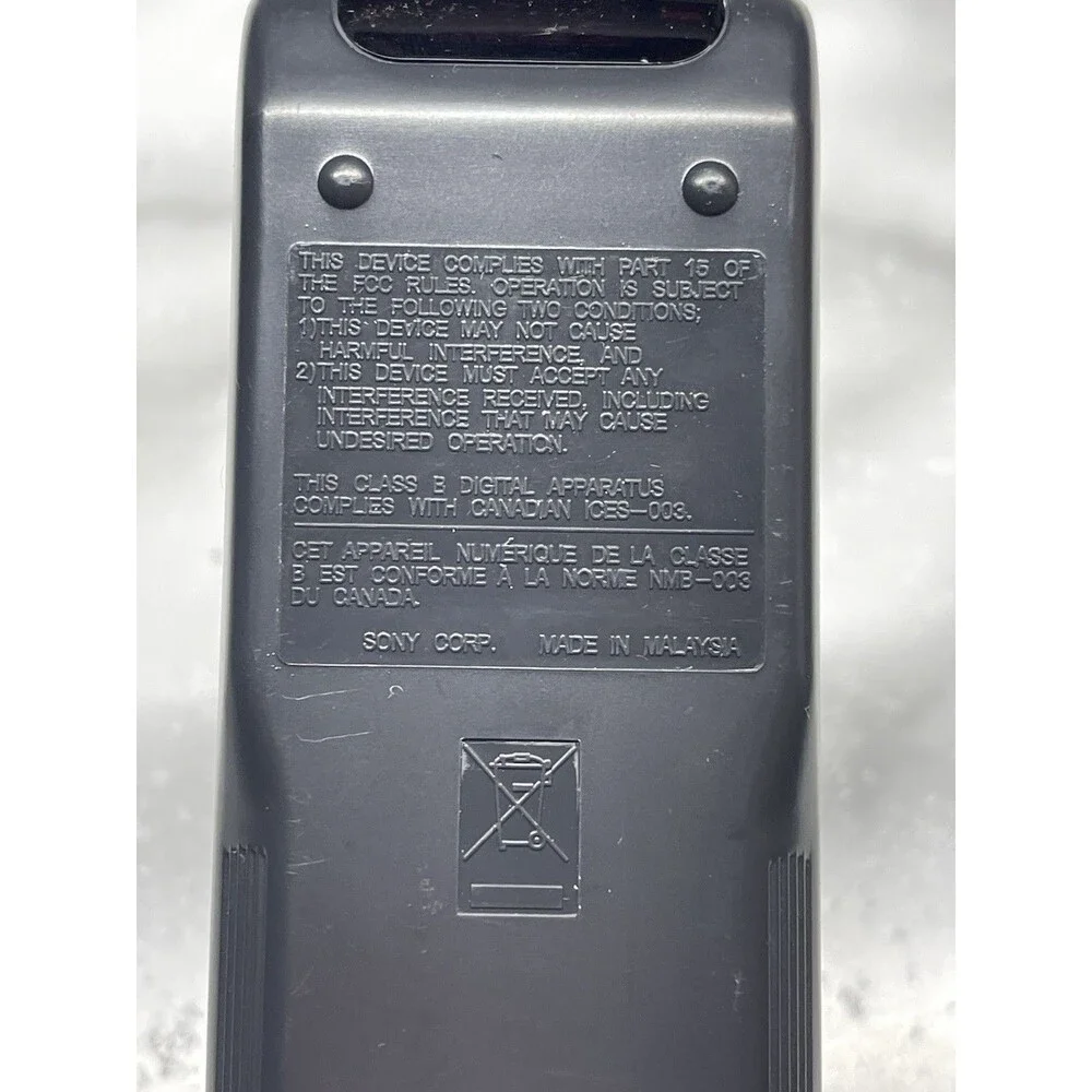 Sony RM-R52 Remote NO BATTERIES. Tested Working!